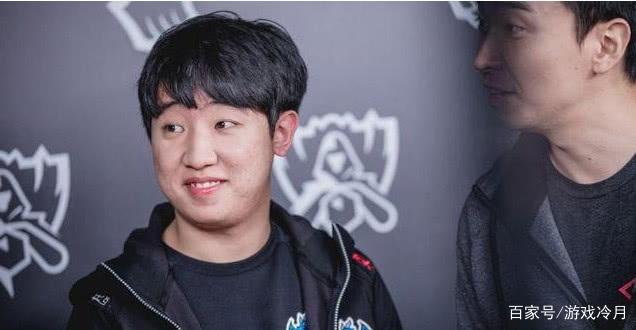 山东U20主帅韩鹏：跟球迷说声抱歉；前场没人，确实是尽力了