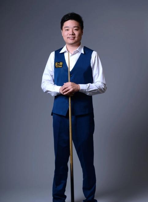 3-0横扫！英超争冠形势大变，曼城豪取3连胜，只落后阿森纳2分