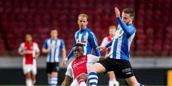 外籍足彩高 外籍足彩高