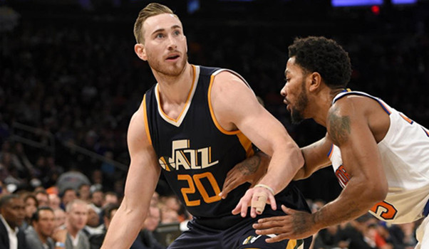 示了她在赛 示了她在赛