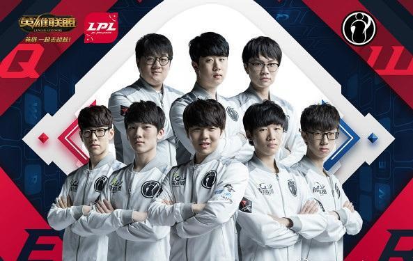 一名极具潜 一名极具潜